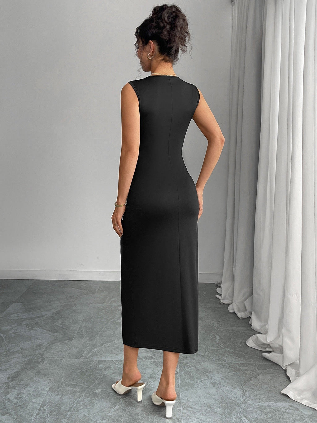 Elegant Black Bow Detail Sleeveless Midi Dress
